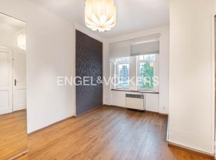 Pronájem bytu, 4+kk, 96 m²