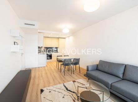 Pronájem bytu, 2+kk, 55 m²