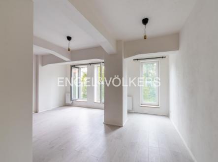 Pronájem bytu, 1+kk, 50 m²