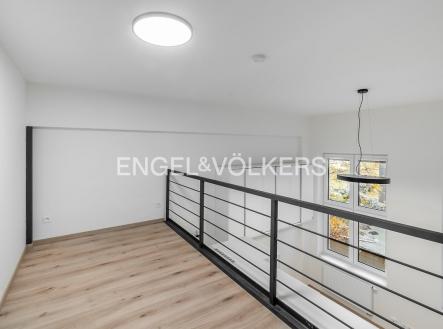 Pronájem bytu, 2+kk, 30 m²