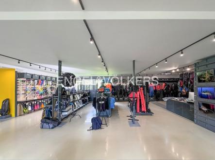 Pronájem obchodní prostory, 266 m²