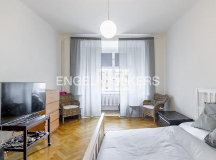 Pronájem bytu, 3+kk, 90 m²