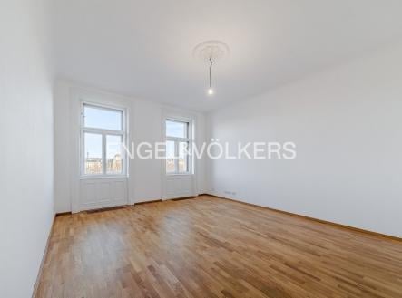 Pronájem bytu, 2+1, 83 m² obrázek