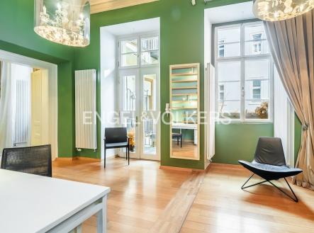 Pronájem bytu, 4+1, 145 m²