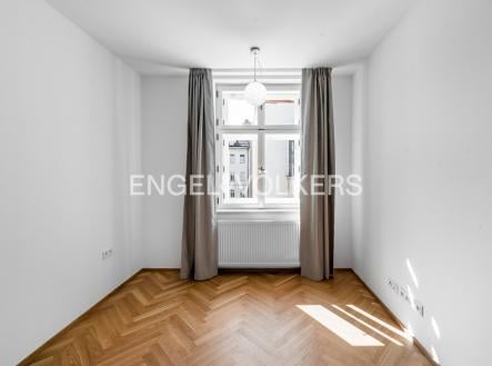 Pronájem bytu, 3+kk, 92 m²