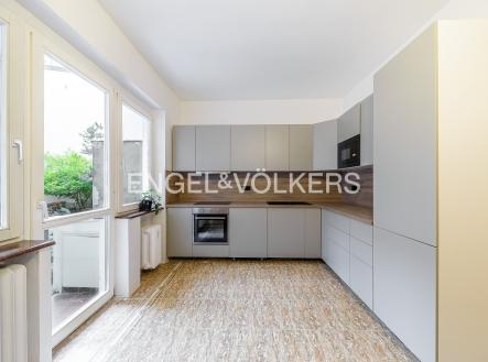 Pronájem bytu, 3+kk, 102 m²