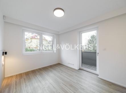 Pronájem bytu, 3+kk, 74 m²