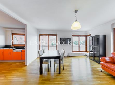 Pronájem bytu, 3+kk, 93 m²