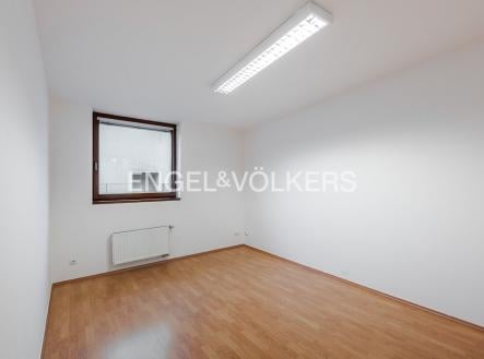 Pronájem bytu, 2+kk, 83 m²