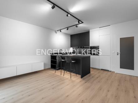 Pronájem bytu, 2+kk, 52 m²