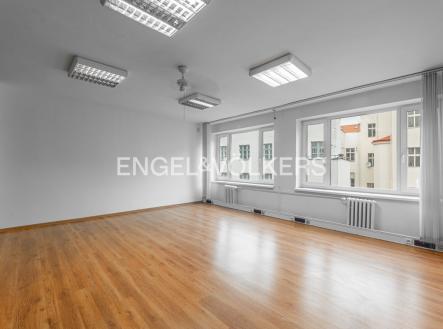 Pronájem kanceláře, 30 m² obrázek