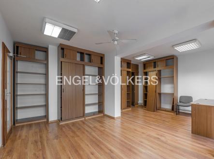 Pronájem kanceláře, 40 m²