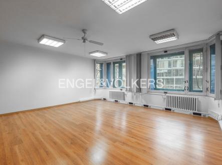 Pronájem kanceláře, 30 m² obrázek