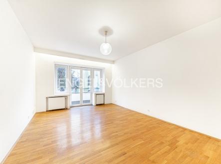 Pronájem bytu, 4+1, 185 m² obrázek