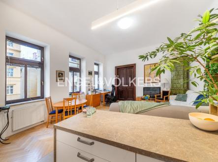 Pronájem bytu, 2+kk, 71 m²