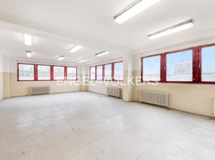 Pronájem hotel, 1 060 m²