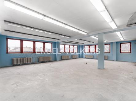 Pronájem hotel, 1 060 m²