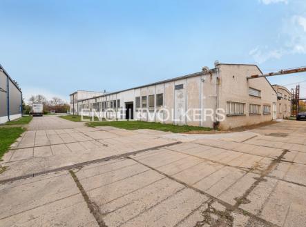 Pronájem komerčního objektu, sklad, 1 218 m²