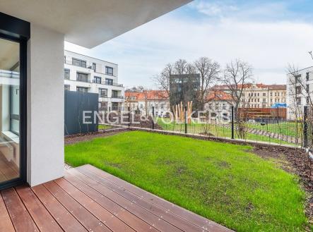 Pronájem bytu, 2+kk, 56 m²