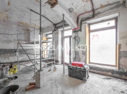 Pronájem obchodní prostor, 126 m²