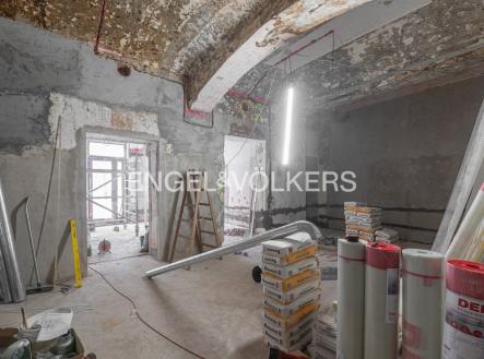 Pronájem obchodní prostor, 126 m²