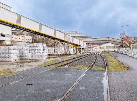 Pronájem - komerční objekt, sklad, 30 000 m²