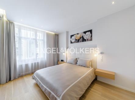 Pronájem bytu, 2+kk, 47 m²