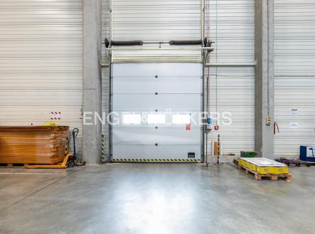 Pronájem komerčního objektu, sklad, 2 000 m²