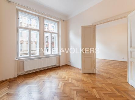 Pronájem bytu, 3+kk, 86 m²