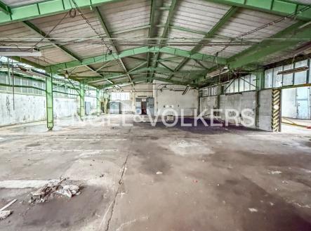 Pronájem komerčního objektu, sklad, 473 m²