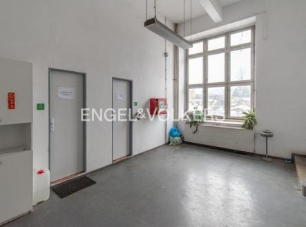 Pronájem komerčního objektu, sklad, 170 m²