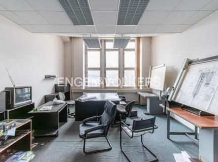 Pronájem komerčního objektu, sklad, 170 m²