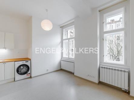 Pronájem bytu, 3+kk, 78 m²