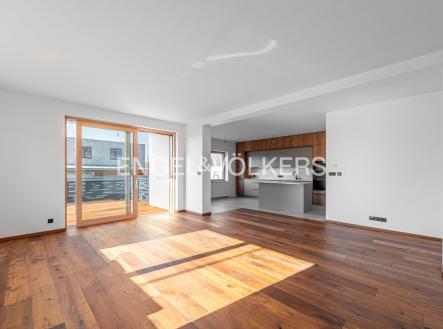 Pronájem domu/vily, 195 m²