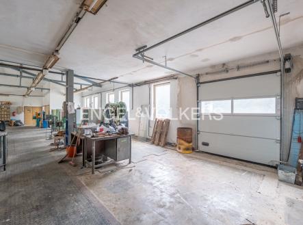 Pronájem komerčního objektu, výroba, 380 m²