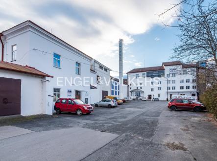 Pronájem kanceláře, 156 m²