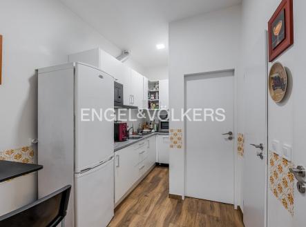 Pronájem - kanceláře, 44 m²
