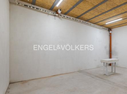 Pronájem - komerční objekt, sklad, 35 m²