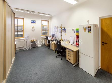 Pronájem kanceláře, 40 m²