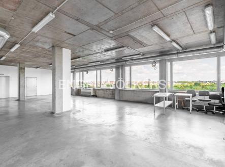 Pronájem - kanceláře, 56 m²