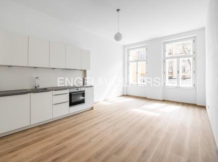 Pronájem bytu, 3+kk, 77 m²