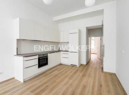 Pronájem bytu, 3+kk, 69 m²