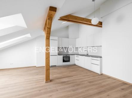 Pronájem bytu, 2+kk, 62 m²