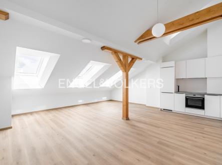 Pronájem bytu, 2+kk, 62 m²