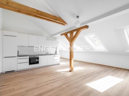 Pronájem bytu, 3+kk, 91 m²