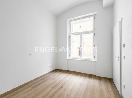 Pronájem bytu, 3+kk, 63 m²