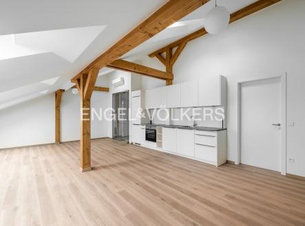 Pronájem bytu, 2+kk, 79 m²