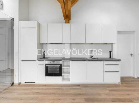 Pronájem bytu, 2+kk, 79 m²