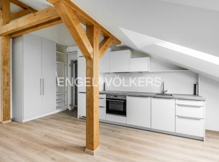 Pronájem bytu, 2+kk, 63 m²