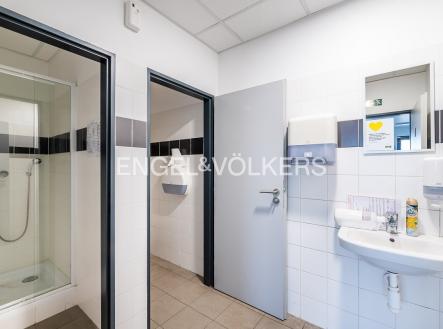 Pronájem komerčního objektu, sklad, 2 828 m²